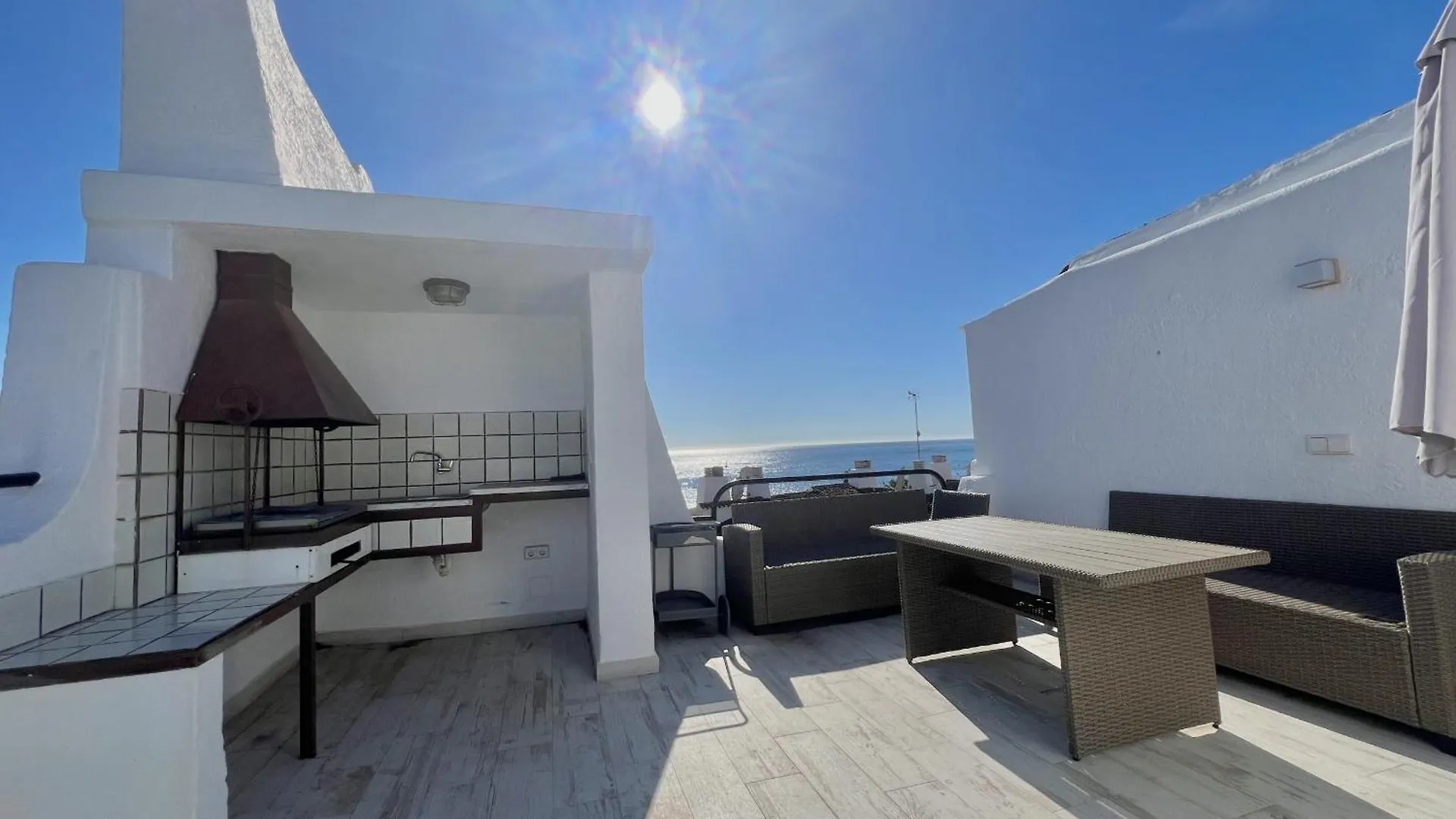 Calahonda Beach By Homing Villa Sitio de Calahonda