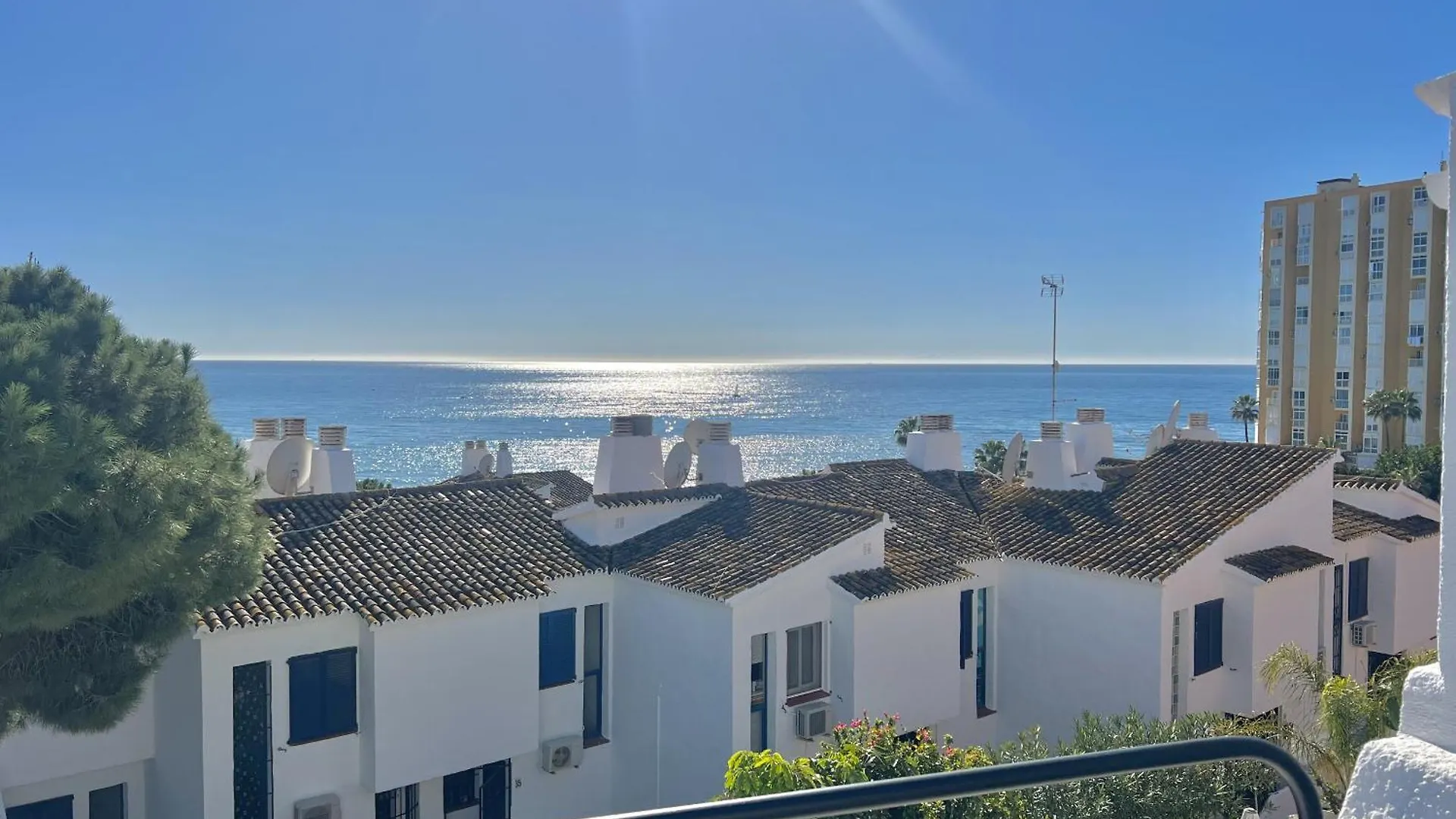 Calahonda Beach By Homing Villa Sitio de Calahonda Spain